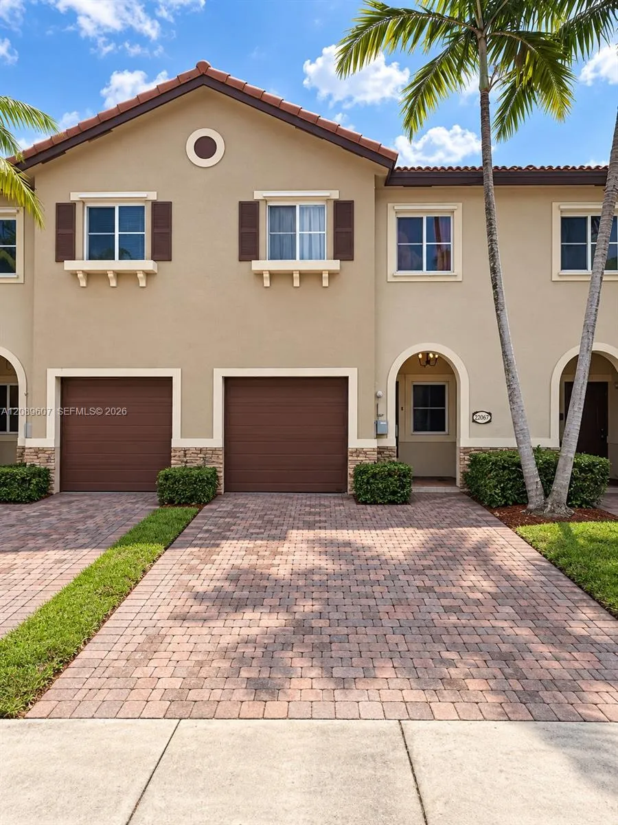 En Venta 22067 SW 88th Path, Cutler Bay, FL 33190, Cutler Bay, FL 33190