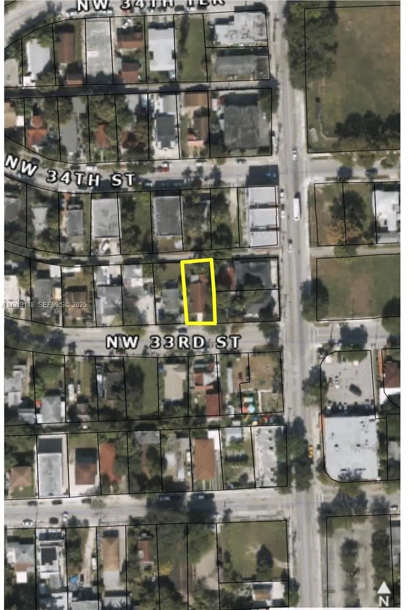 Foto de propiedad en 221 NW 33rd Street, Miami, FL 33127 Miami con MLS# 