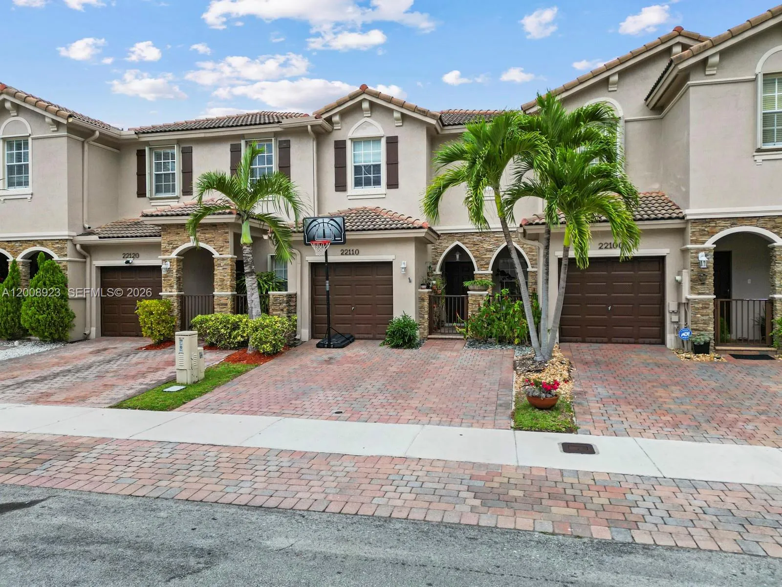 Vendido 22110 SW 93rd Place, Cutler Bay, FL 33190, Cutler Bay, FL 33190