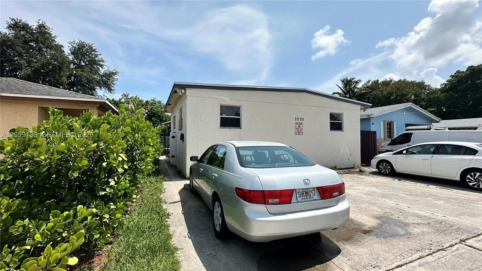 Foto de propiedad en 2220 Charleston Street 2, Hollywood, FL 33020 Hollywood con MLS# 
