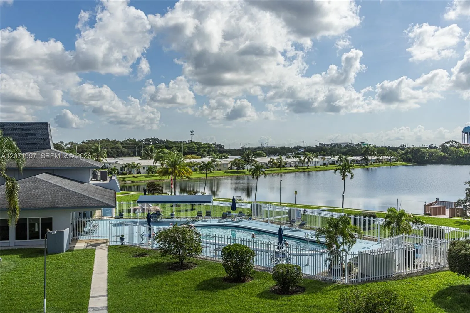 En Venta 2223 Park Lane 314, Hollywood, FL 33021, Hollywood, FL 33021
