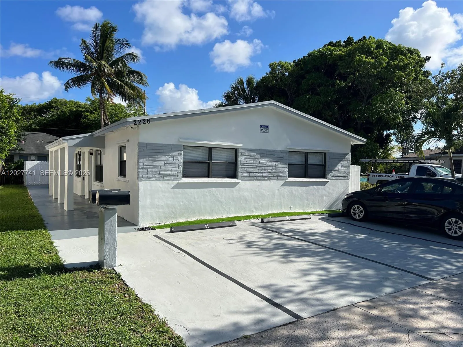 Foto de propiedad en 2226 Cody Street, Hollywood, FL 33020 Hollywood con MLS# 
