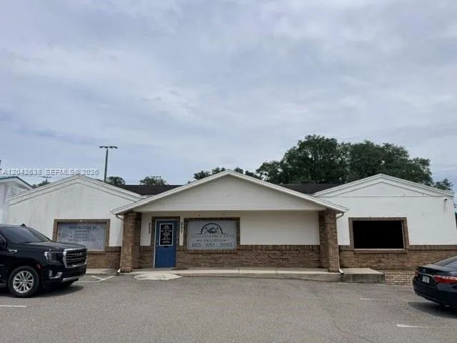 Foto de propiedad en 223 Commonwealth Avenue SW, FL 33868  con MLS# 