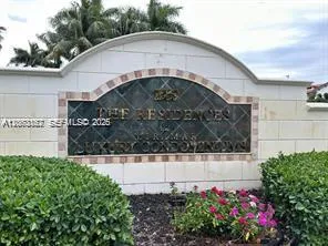 Foto de propiedad en 2240 E Preserve Way 302, Miramar, FL 33025 Miramar con MLS# 