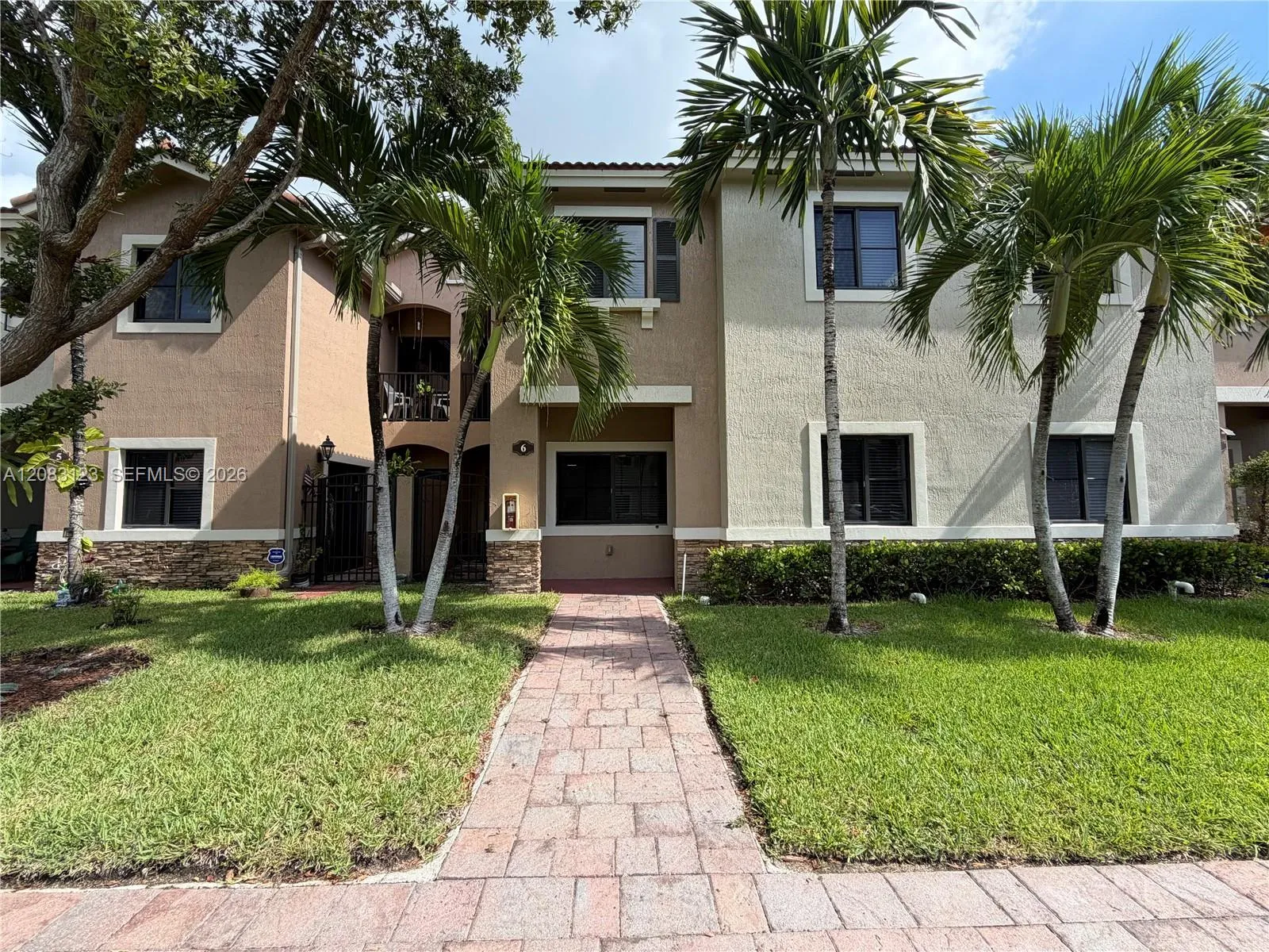 Foto de propiedad en 22411 SW 88th Place 6-26, Cutler Bay, FL 33190 Cutler Bay con MLS# 