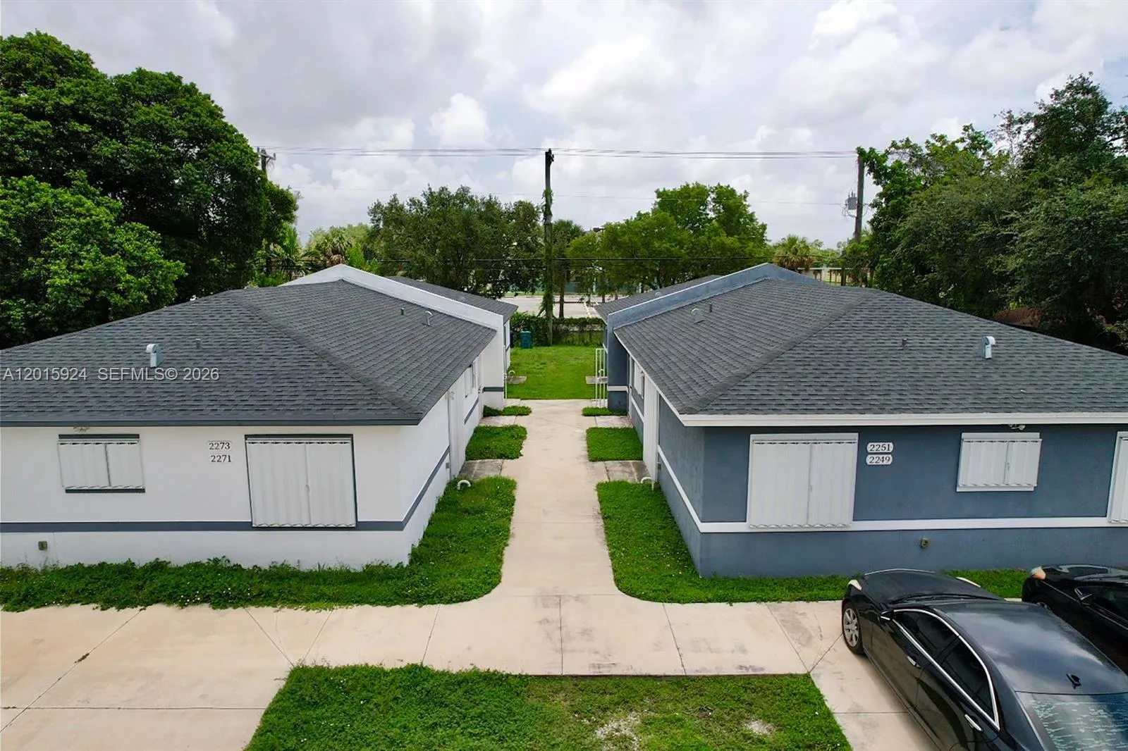 Foto de propiedad en 2249 NW 66th Street 2249, Miami, FL 33147 Miami con MLS# 