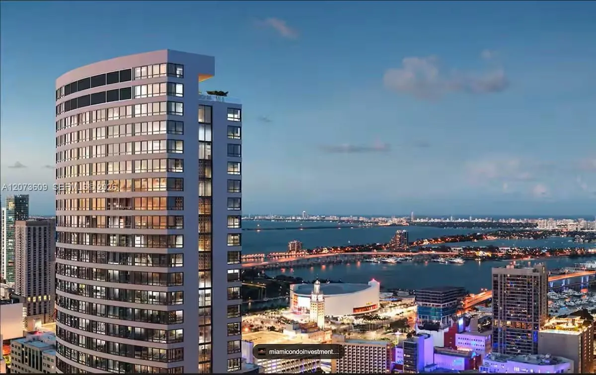 En Venta 225 N Miami Avenue 1407, Miami, FL 33128, Miami, FL 33128