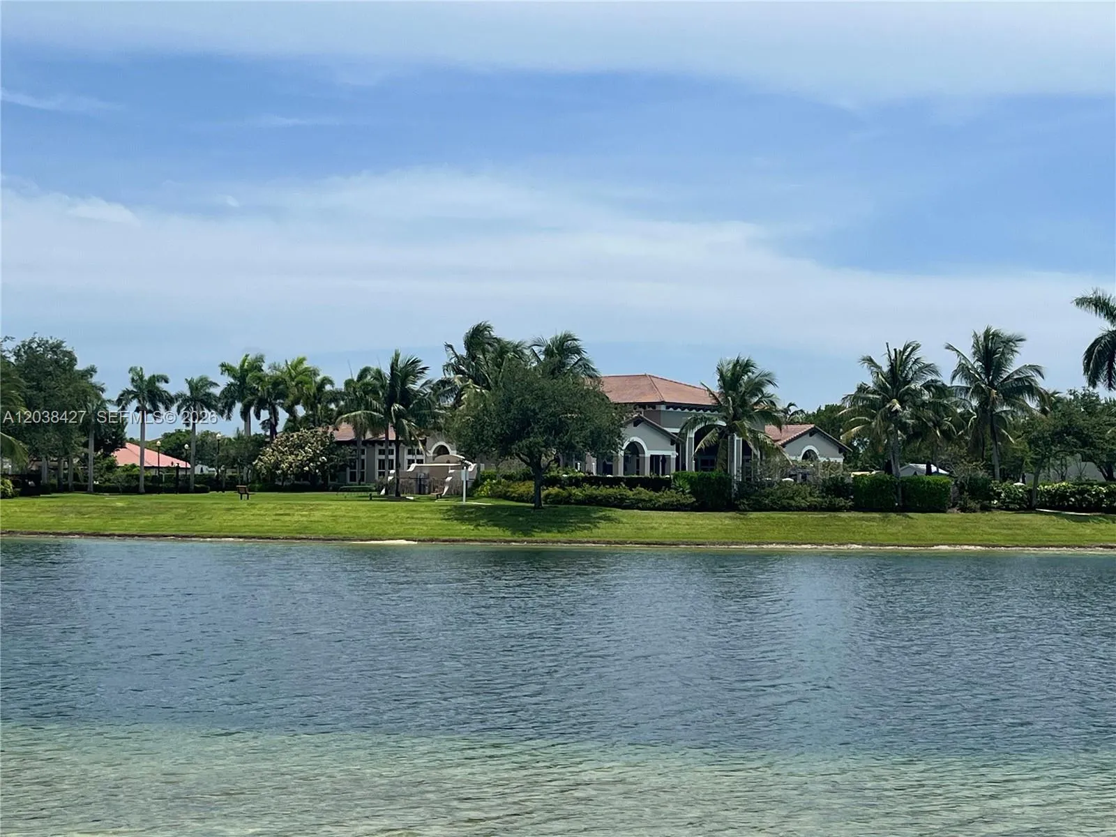 Foto de propiedad en 22631 SW 88th Place 1-18, Cutler Bay, FL 33190 Cutler Bay con MLS# 