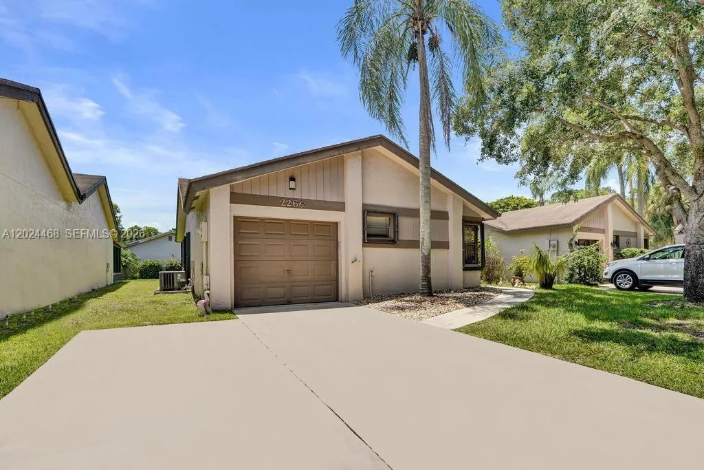 Vendido 2266 Seagrape Circle, Coconut Creek, FL 33066, Coconut Creek, FL 33066