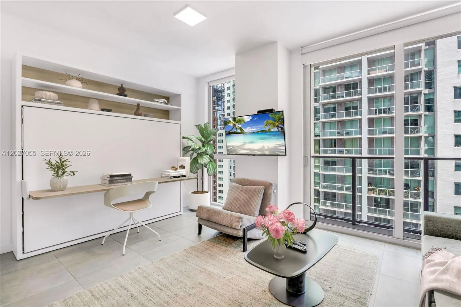 Foto de propiedad en 227 NE 2nd Street 2611, Miami, FL 33132 Miami con MLS# 