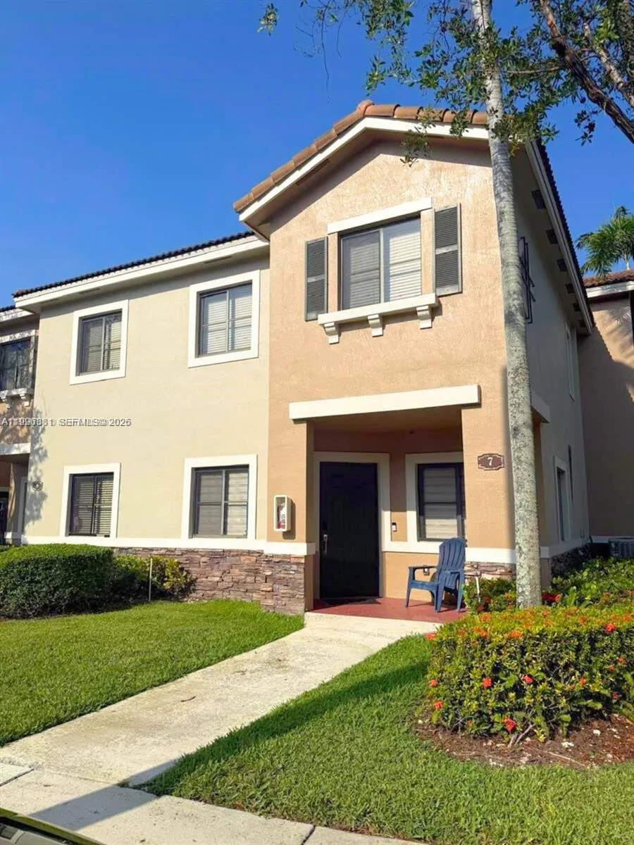 Vendido 22711 SW 88th Place 723, Cutler Bay, FL 33190, Cutler Bay, FL 33190
