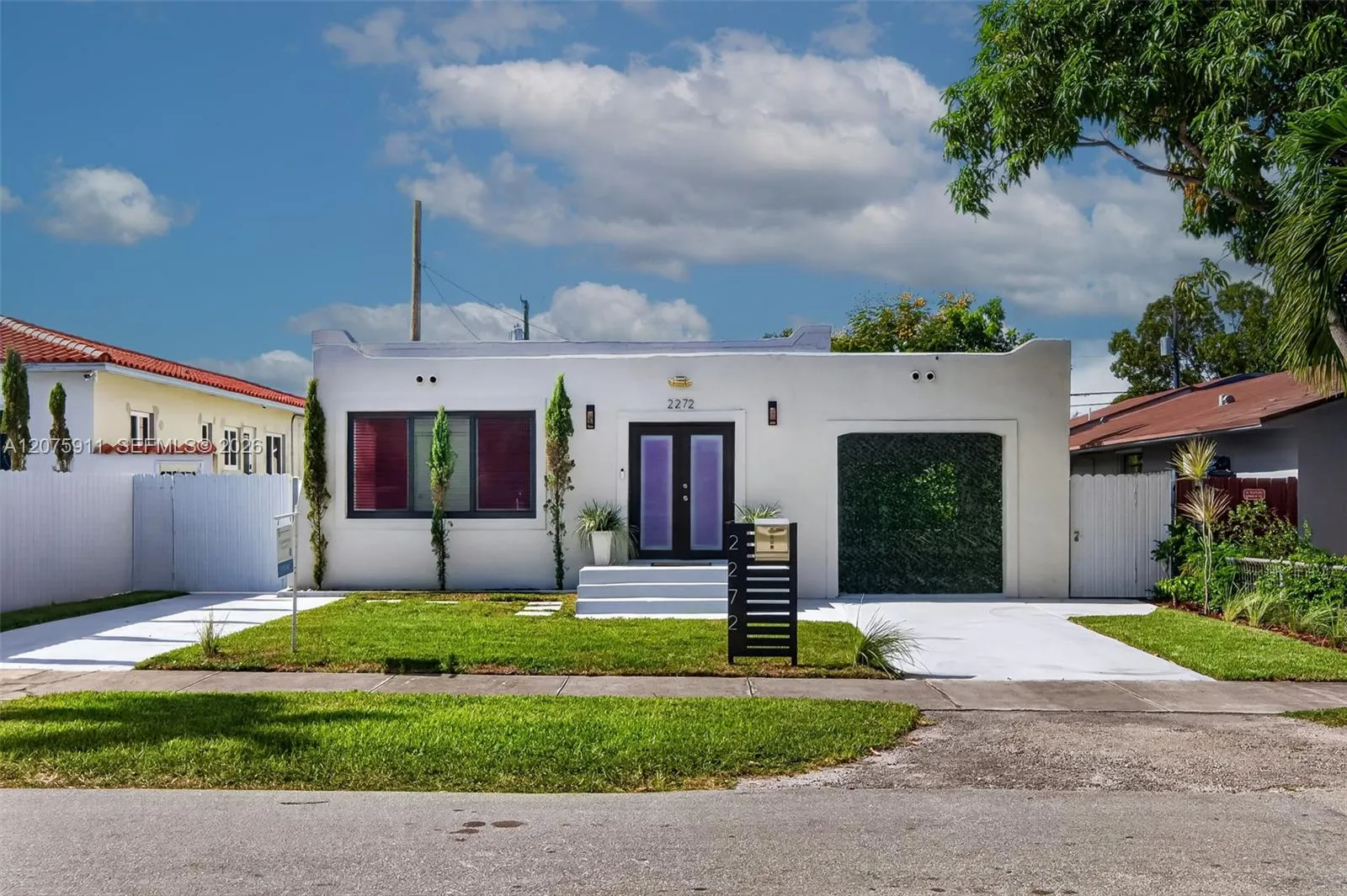 En Venta 2272 SW 13th Street, Miami, FL 33145, Miami, FL 33145