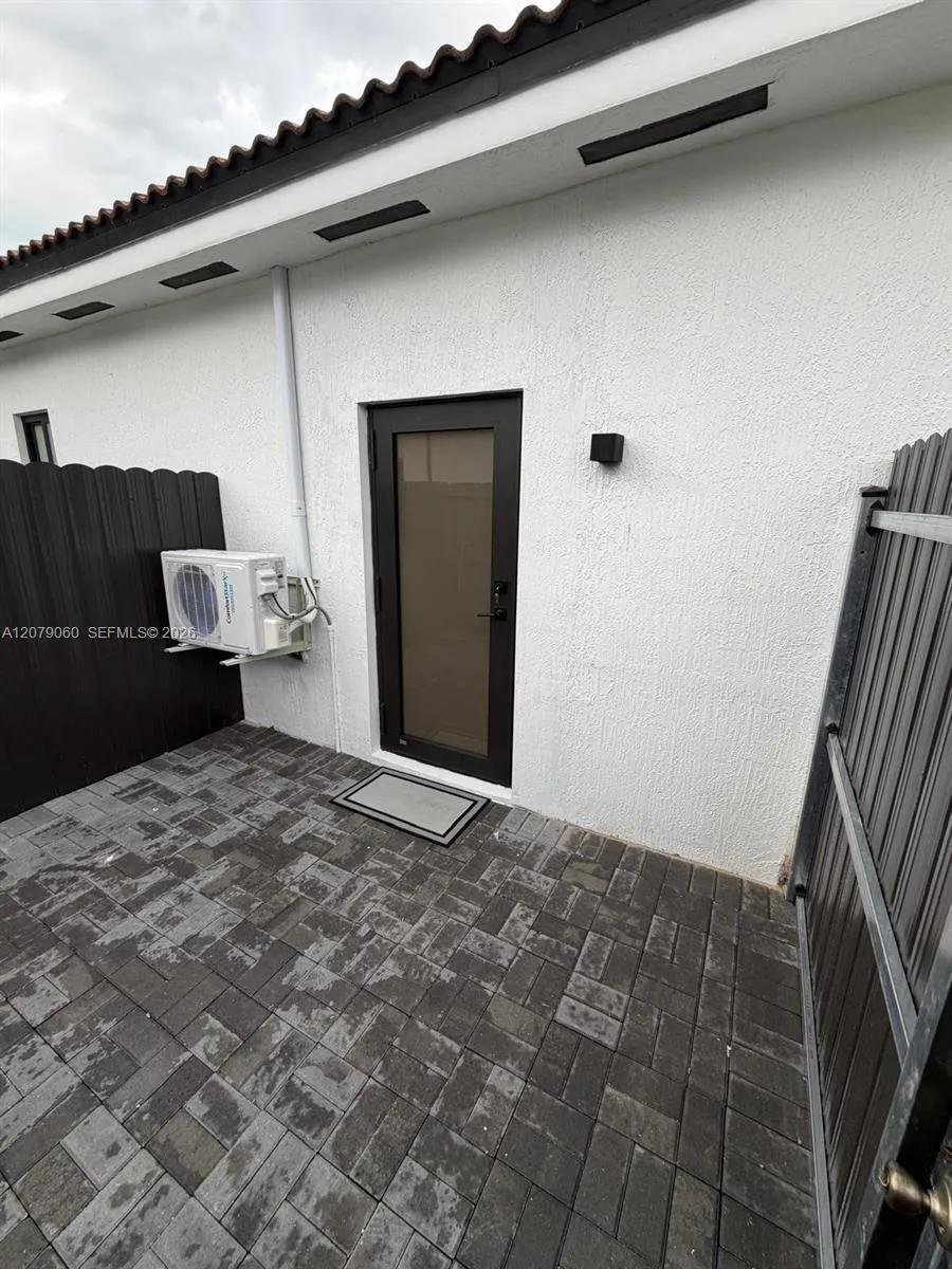 Foto de propiedad en 22721 SW 103rd Court 1, Cutler Bay, FL 33190 Cutler Bay con MLS# 