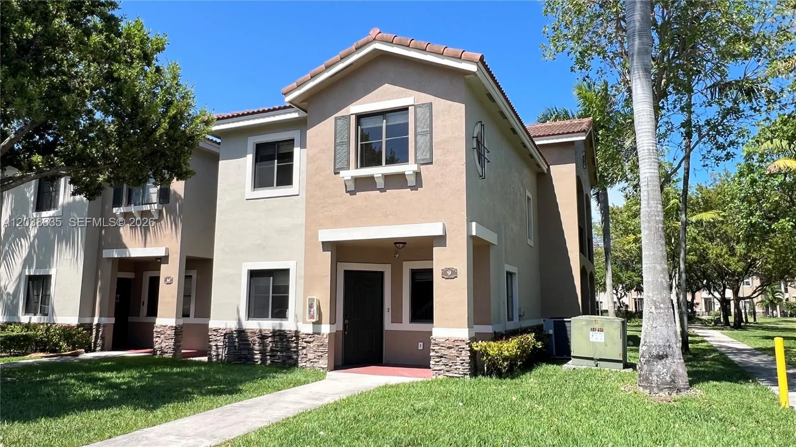 Foto de propiedad en 22721 SW 88th Place 9-19, Cutler Bay, FL 33190 Cutler Bay con MLS# 