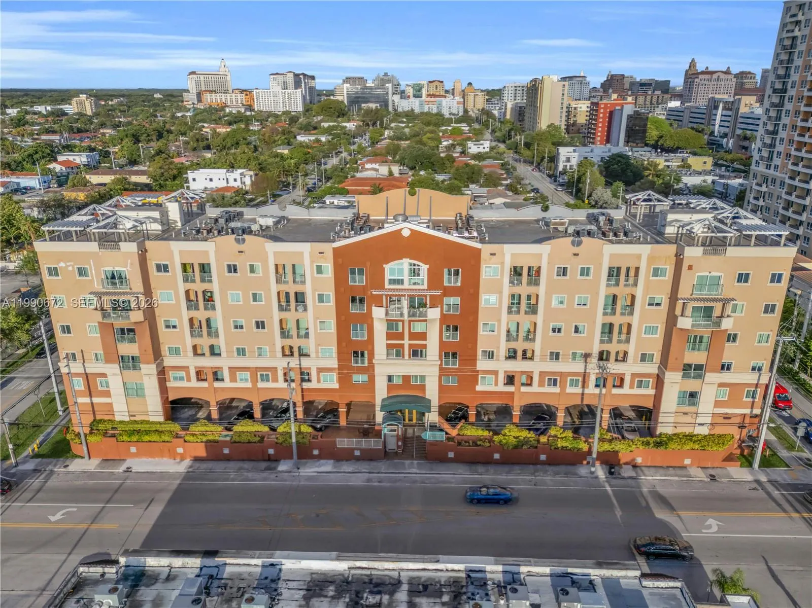Vendido 2280 SW 32nd Avenue 505, Miami, FL 33145, Miami, FL 33145