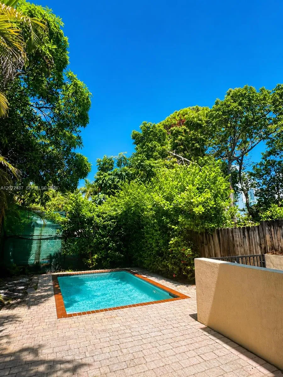 En Renta 2286 SW 16th Court 2286, Miami, FL 33145, Miami, FL 33145