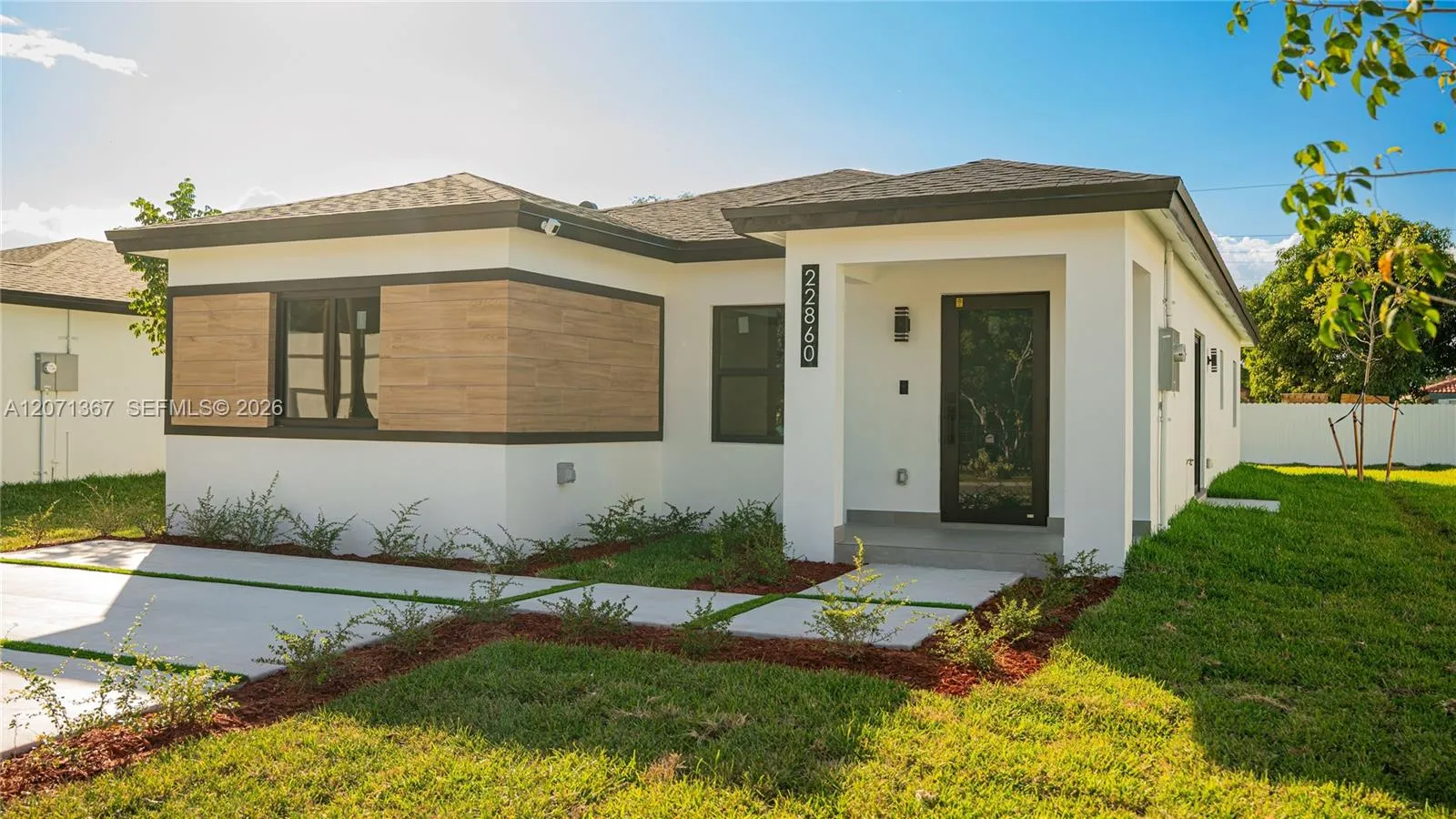 Foto de propiedad en 22860 SW 122nd Place, Miami, FL 33170 Miami con MLS# 