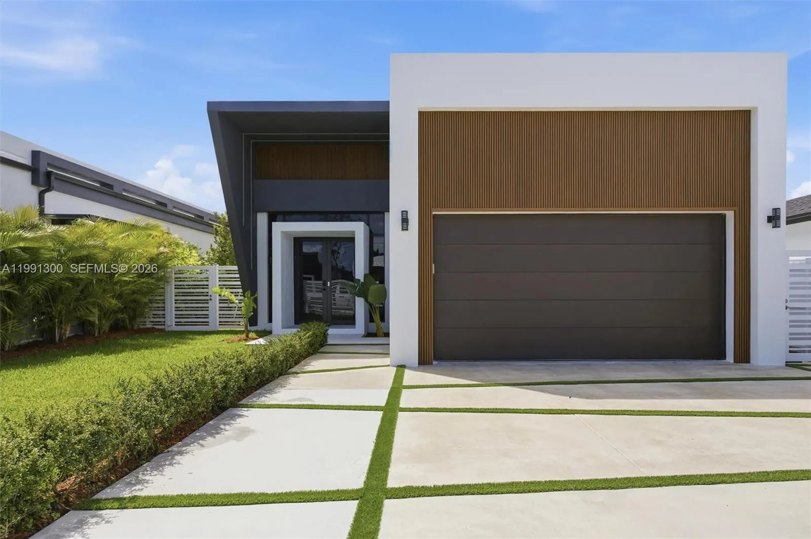 Foto de propiedad en 22900 SW 122 Place, Miami, FL 33170 Miami con MLS# 