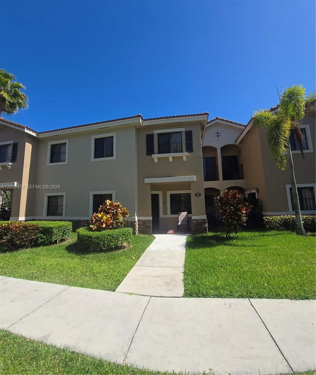 Foto de propiedad en 22911 SW 88th Place 5-21, Cutler Bay, FL 33190 Cutler Bay con MLS# 