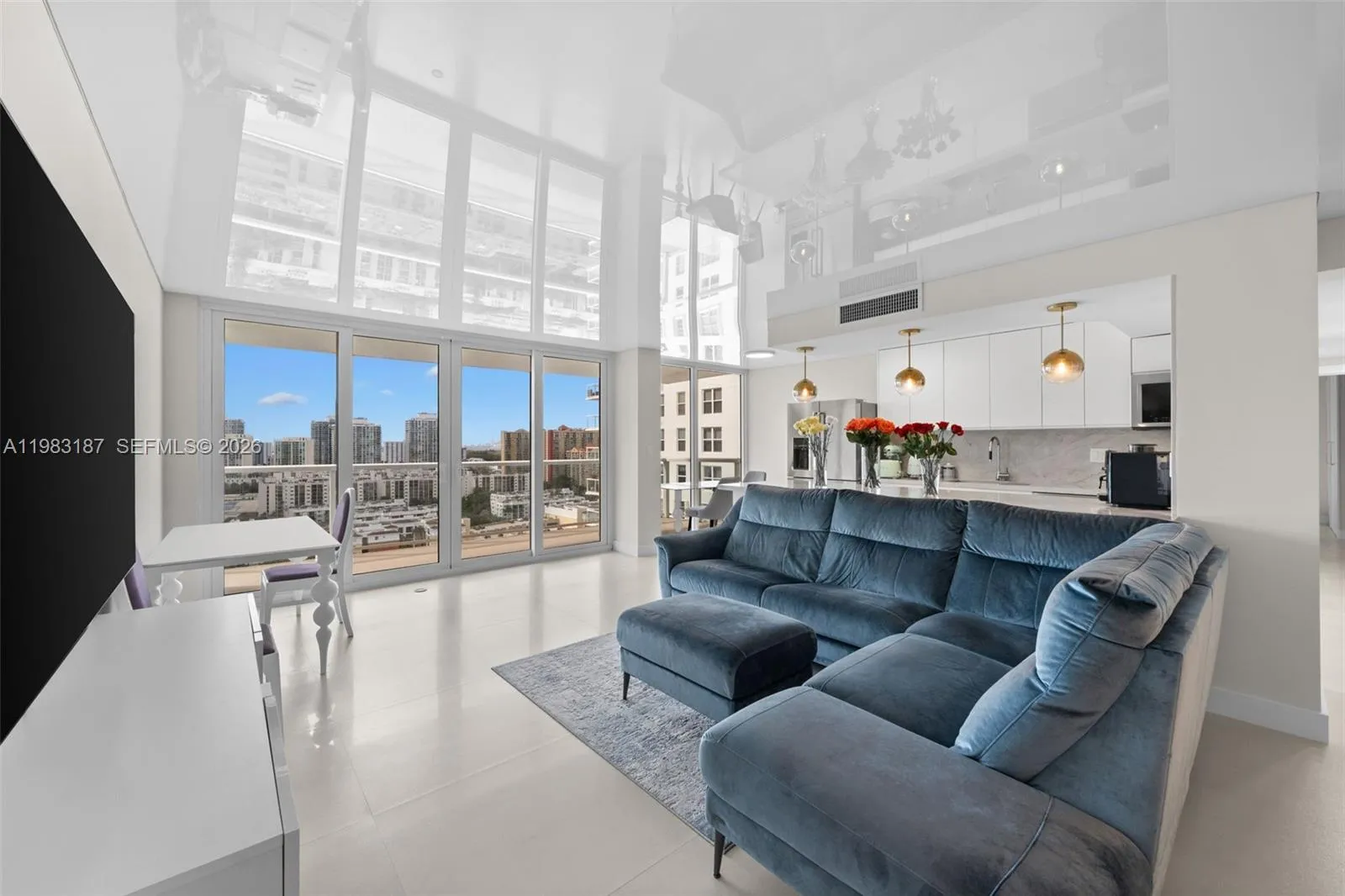 Foto de propiedad en 230 S 174th Street 2202, Sunny Isles Beach, FL 33160 Sunny Isles Beach con MLS# 