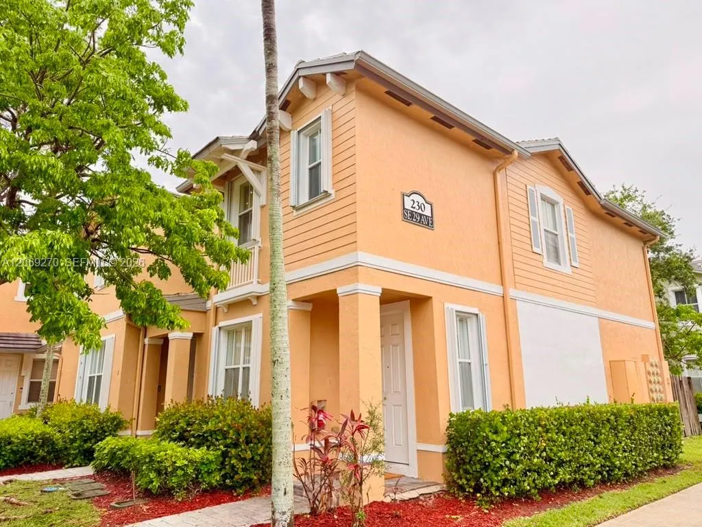 En Venta 230 SE 29th Avenue 12, Homestead, FL 33033, Homestead, FL 33033