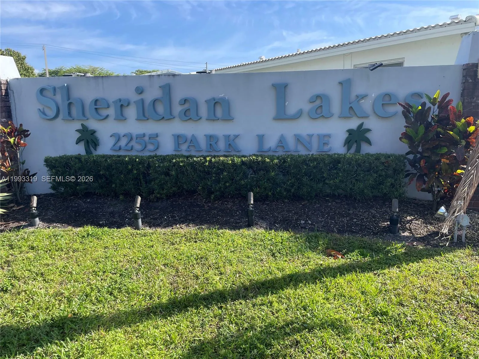 Foto de propiedad en 2300 Park Lane 208, Hollywood, FL 33021 Hollywood con MLS# 