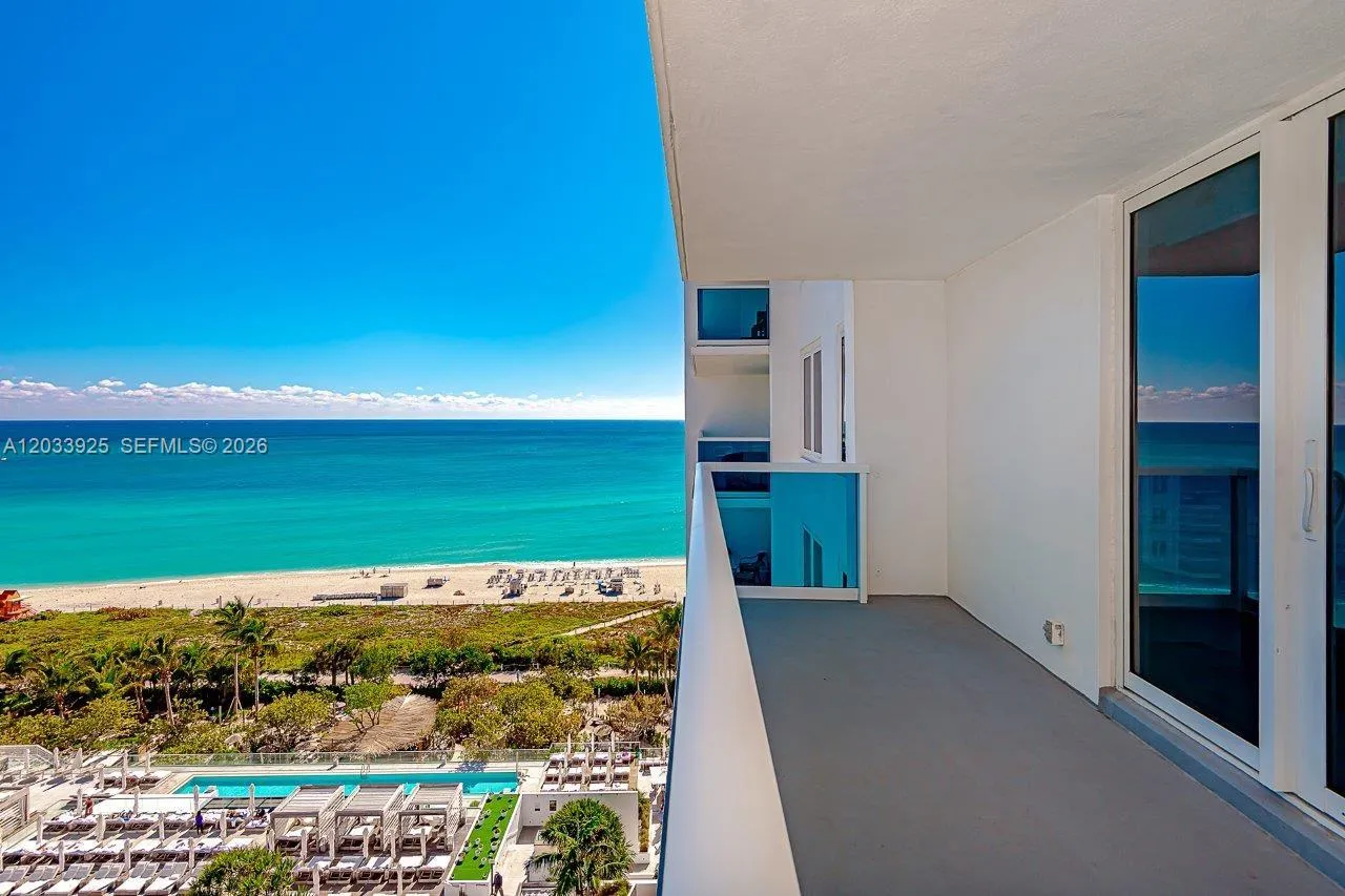 Foto de propiedad en 2301 Collins Avenue 1416, Miami Beach, FL 33139 Miami Beach con MLS# 