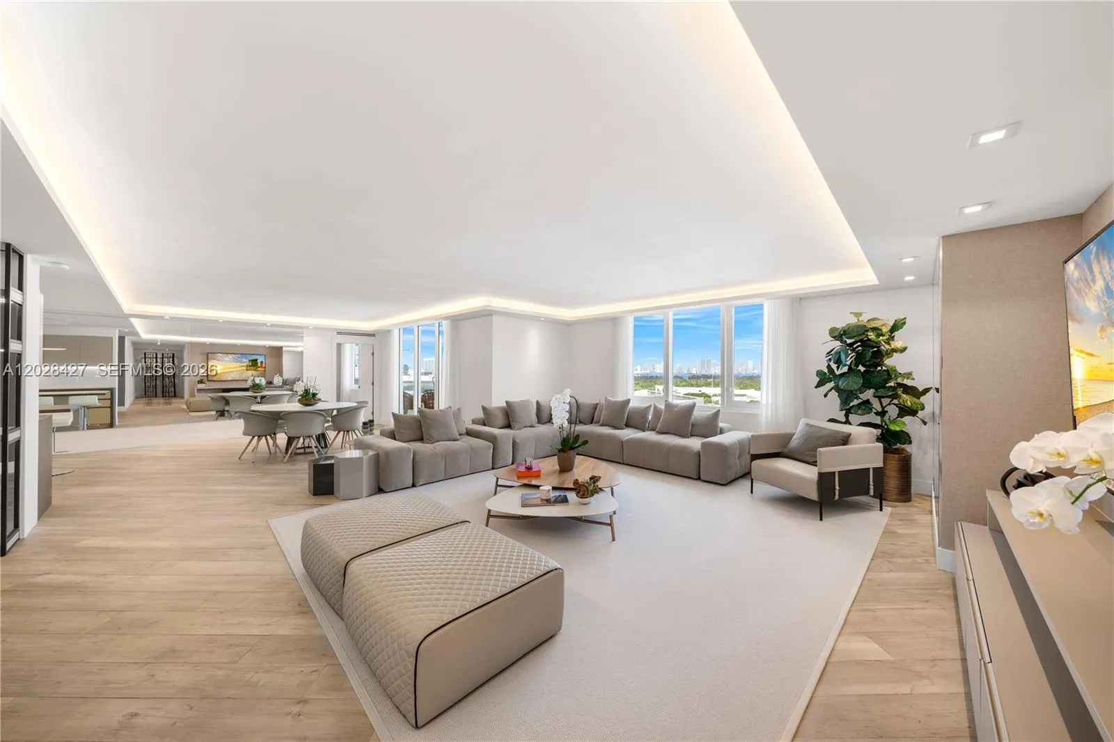 Foto de propiedad en 2301 Collins Avenue 1432, Miami Beach, FL 33139 Miami Beach con MLS# 