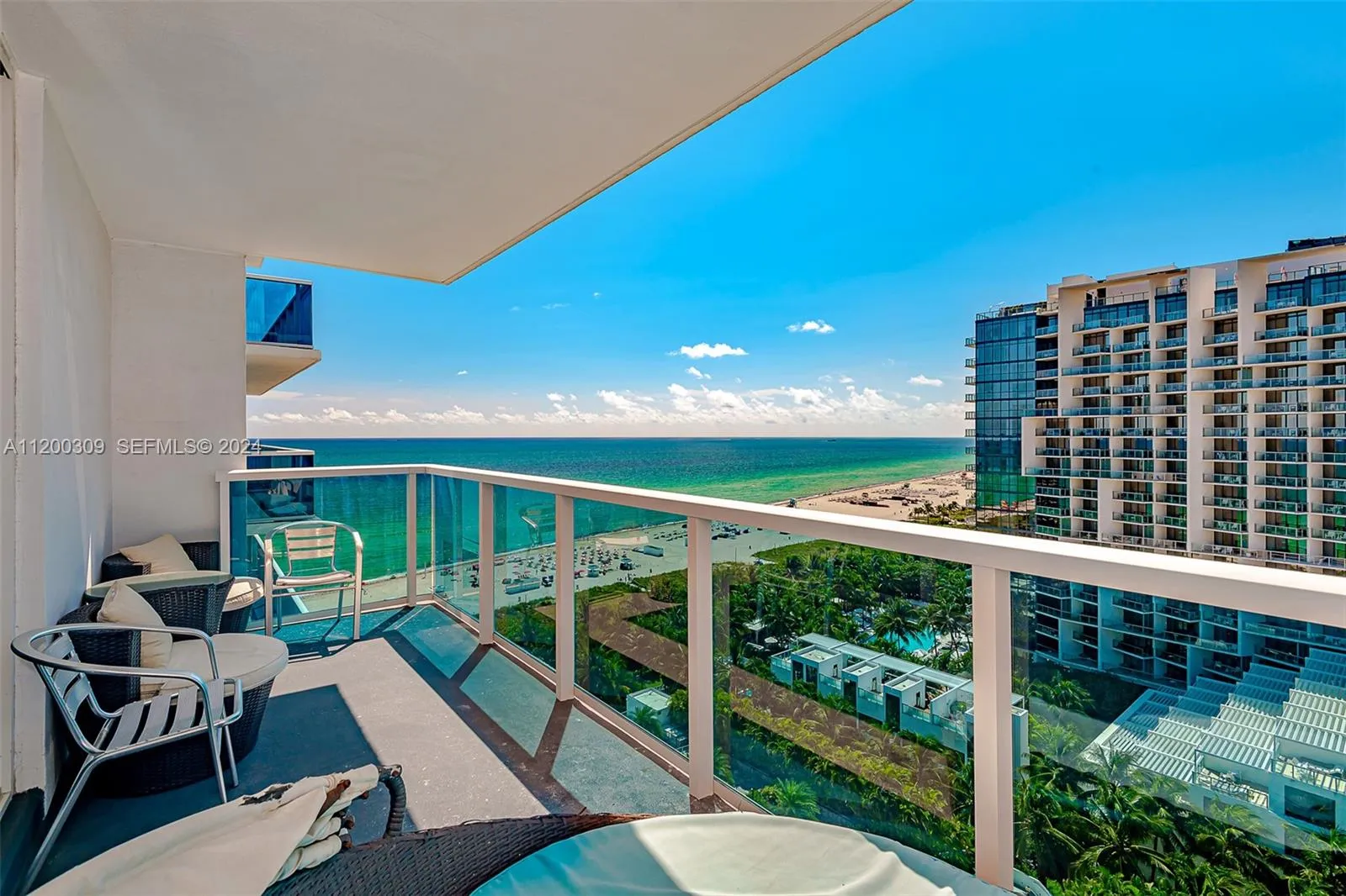 Foto de propiedad en 2301 Collins Avenue 1506, Miami Beach, FL 33139 Miami Beach con MLS# 