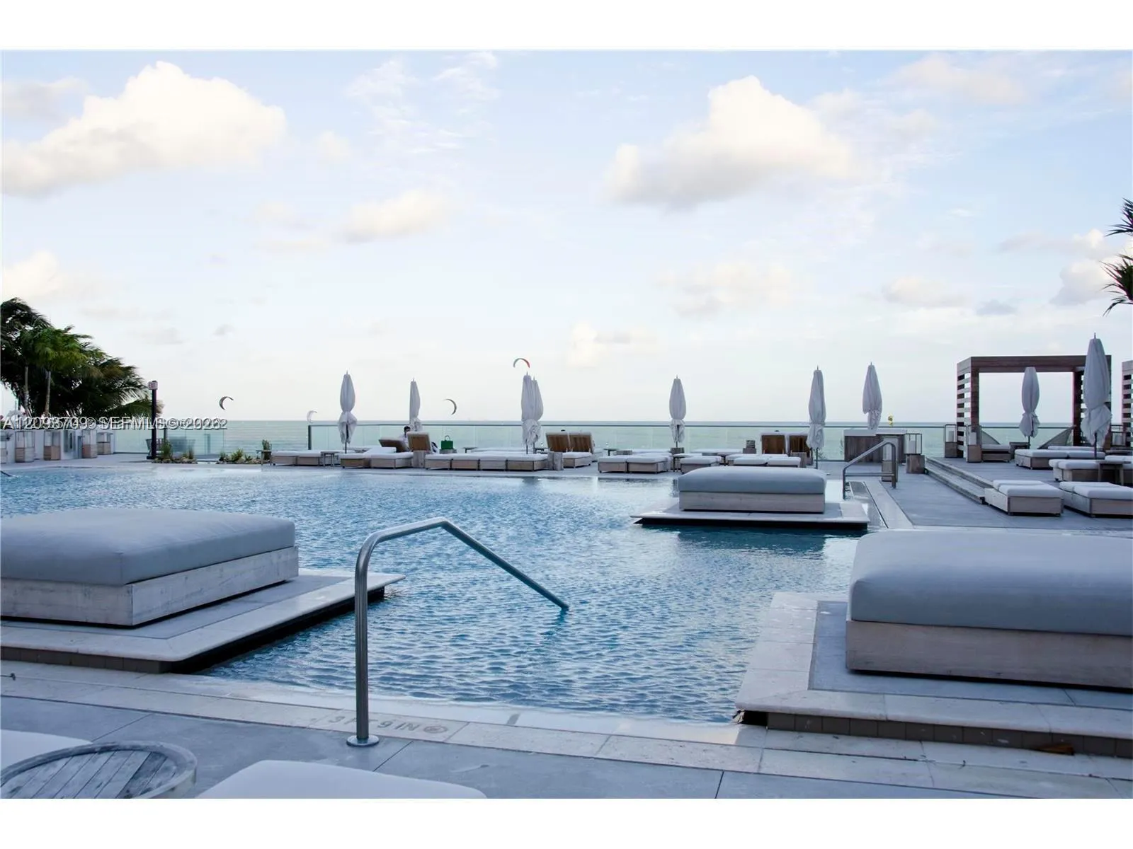 En Renta 2301 Collins Avenue 342, Miami Beach, FL 33139, Miami Beach, FL 33139