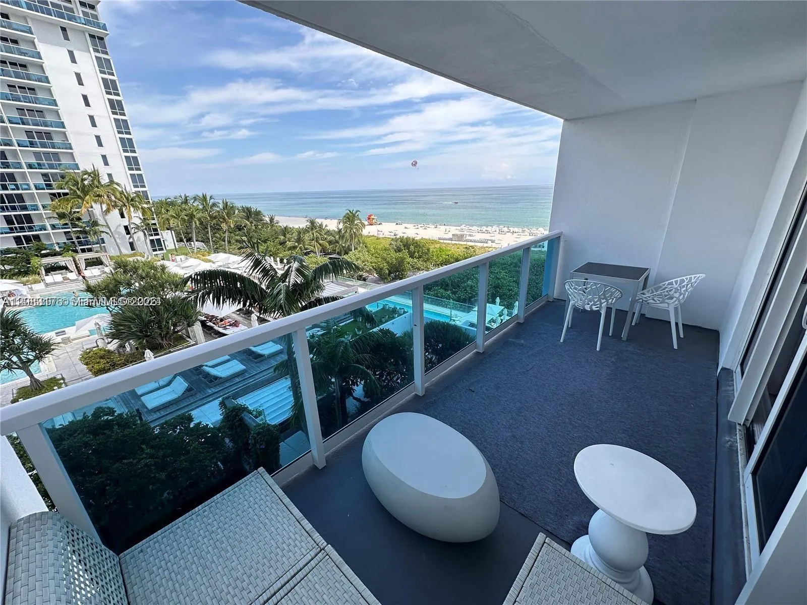 Foto de propiedad en 2301 Collins Avenue 611, Miami Beach, FL 33139 Miami Beach con MLS# 