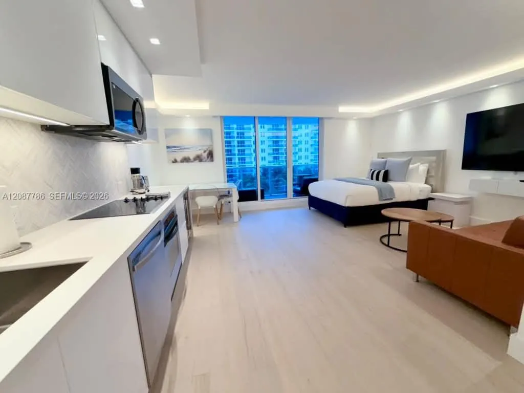 En Renta 2301 Collins Avenue 920, Miami Beach, FL 33139, Miami Beach, FL 33139