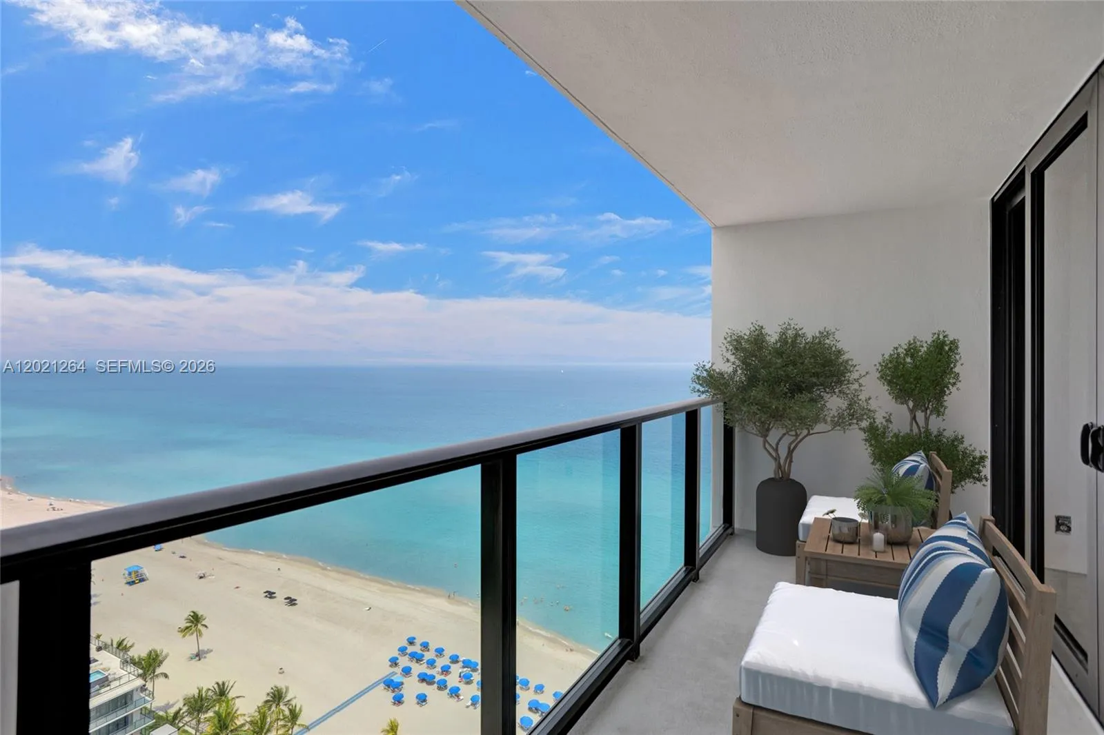 Vendido 2301 S Ocean Drive 2404, Hollywood, FL 33019, Hollywood, FL 33019