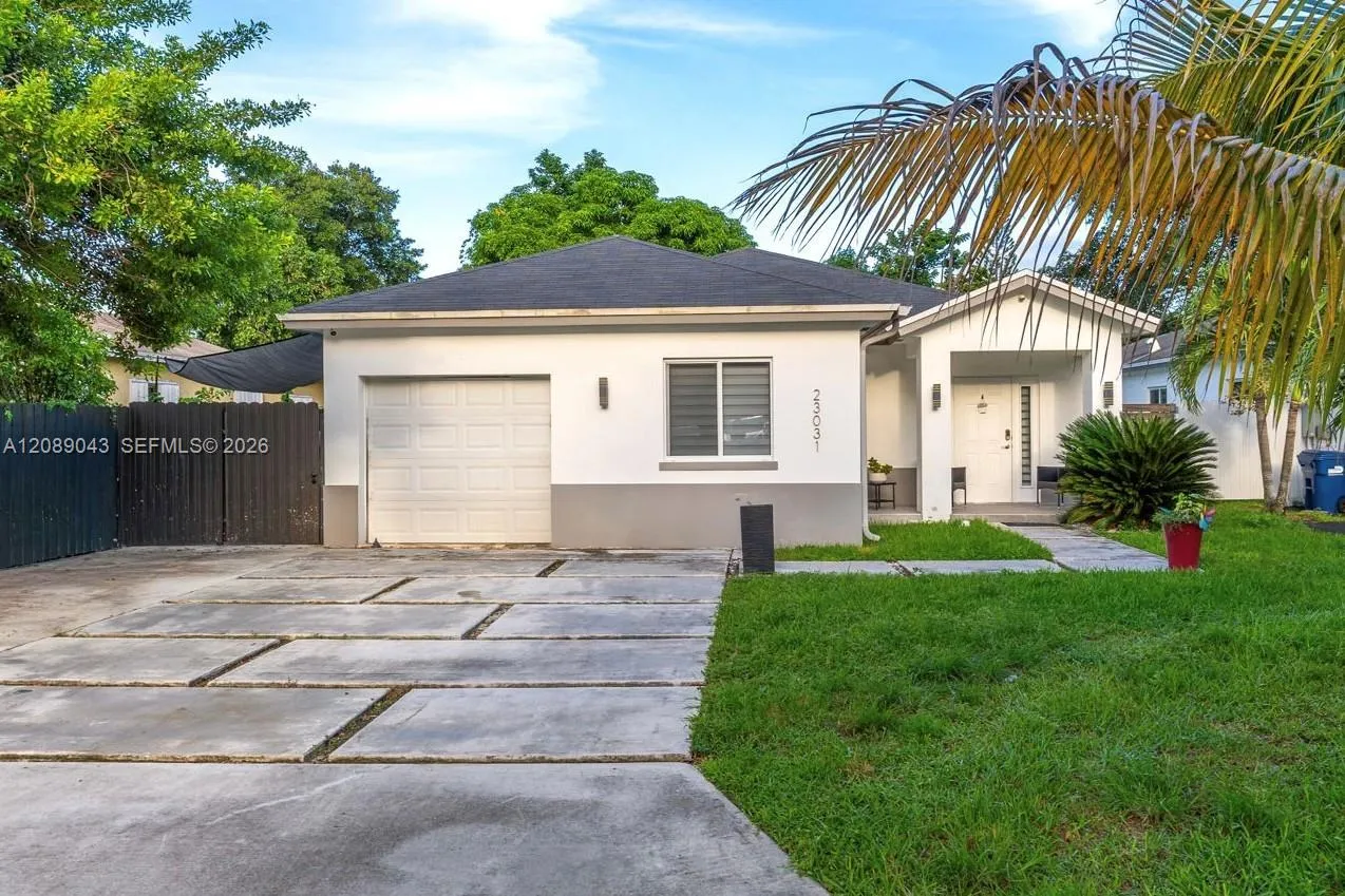 Foto de propiedad en 23031 SW 124th Avenue, Miami, FL 33170 Miami con MLS# 