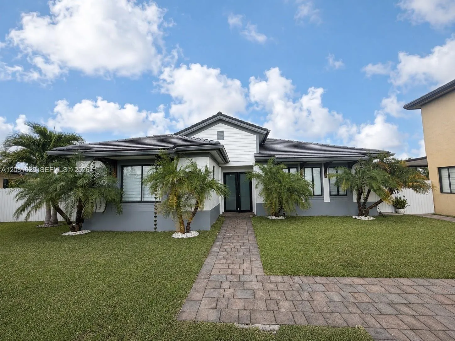 En Renta 23037 SW 108th Court 23037, Miami, FL 33170, Miami, FL 33170