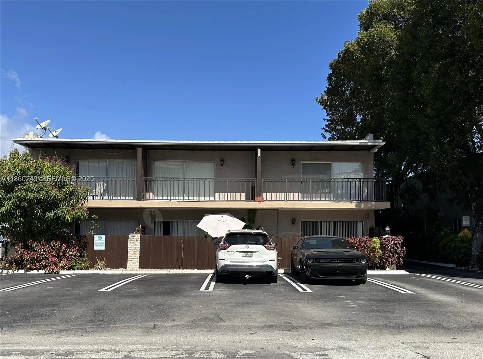 Foto de propiedad en 2313 NE 2nd Street, Pompano Beach, FL 33062 Pompano Beach con MLS# 