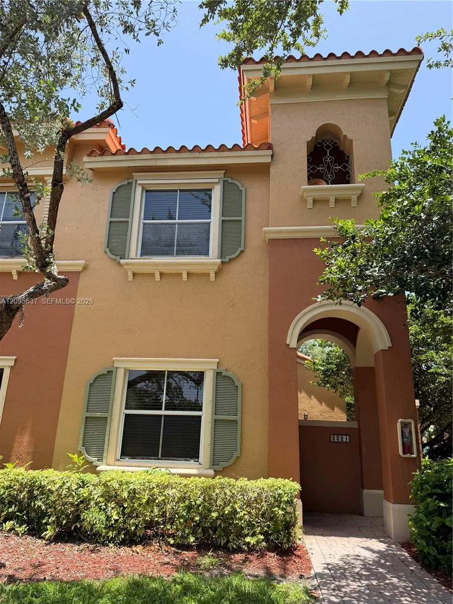 En Venta 2321 Mariner Court, Dania Beach, FL 33312, Dania Beach, FL 33312