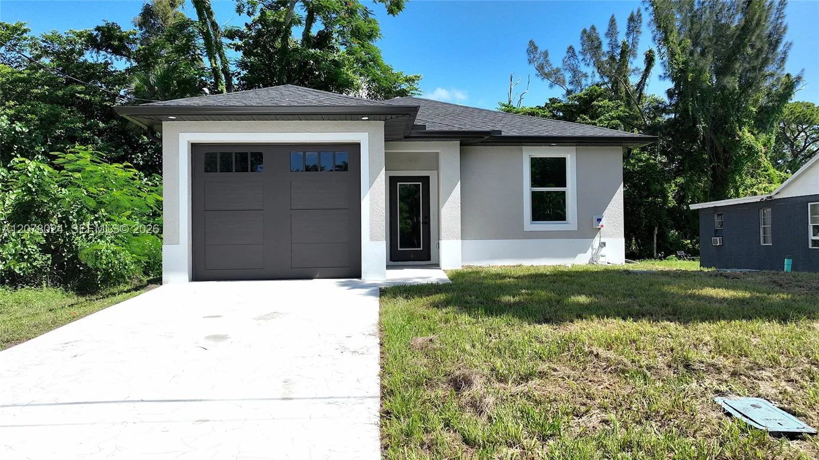 En Venta 2323 Unity Avenue, Fort Myers, FL 33901, Fort Myers, FL 33901