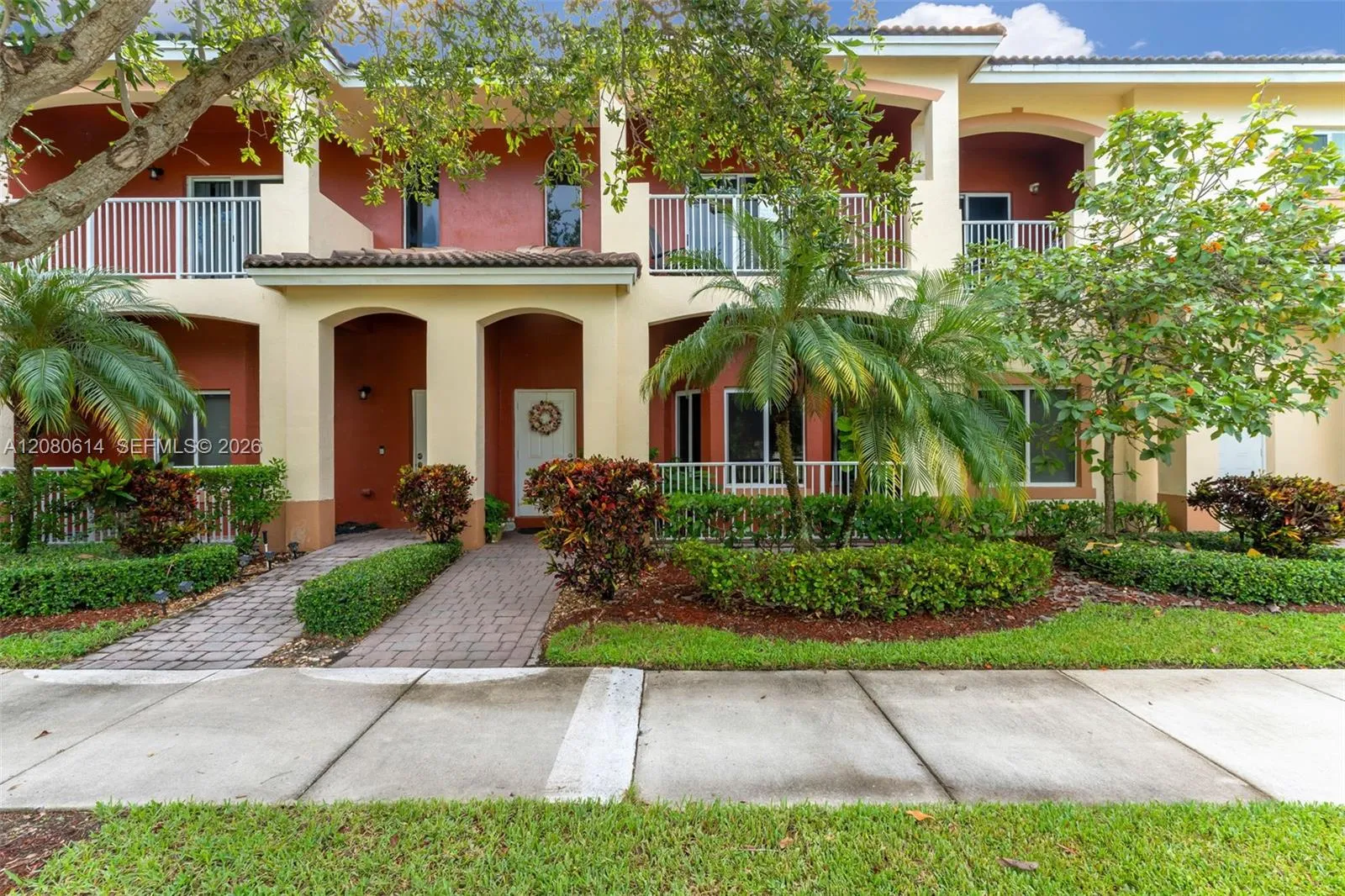 Foto de propiedad en 2324 SE 17th Terrace, Homestead, FL 33035 Homestead con MLS# 