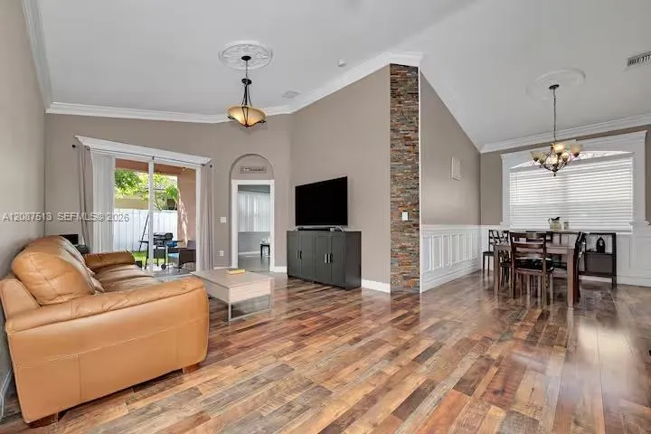 En Venta 2327 NE 37th Terrace, Homestead, FL 33033, Homestead, FL 33033