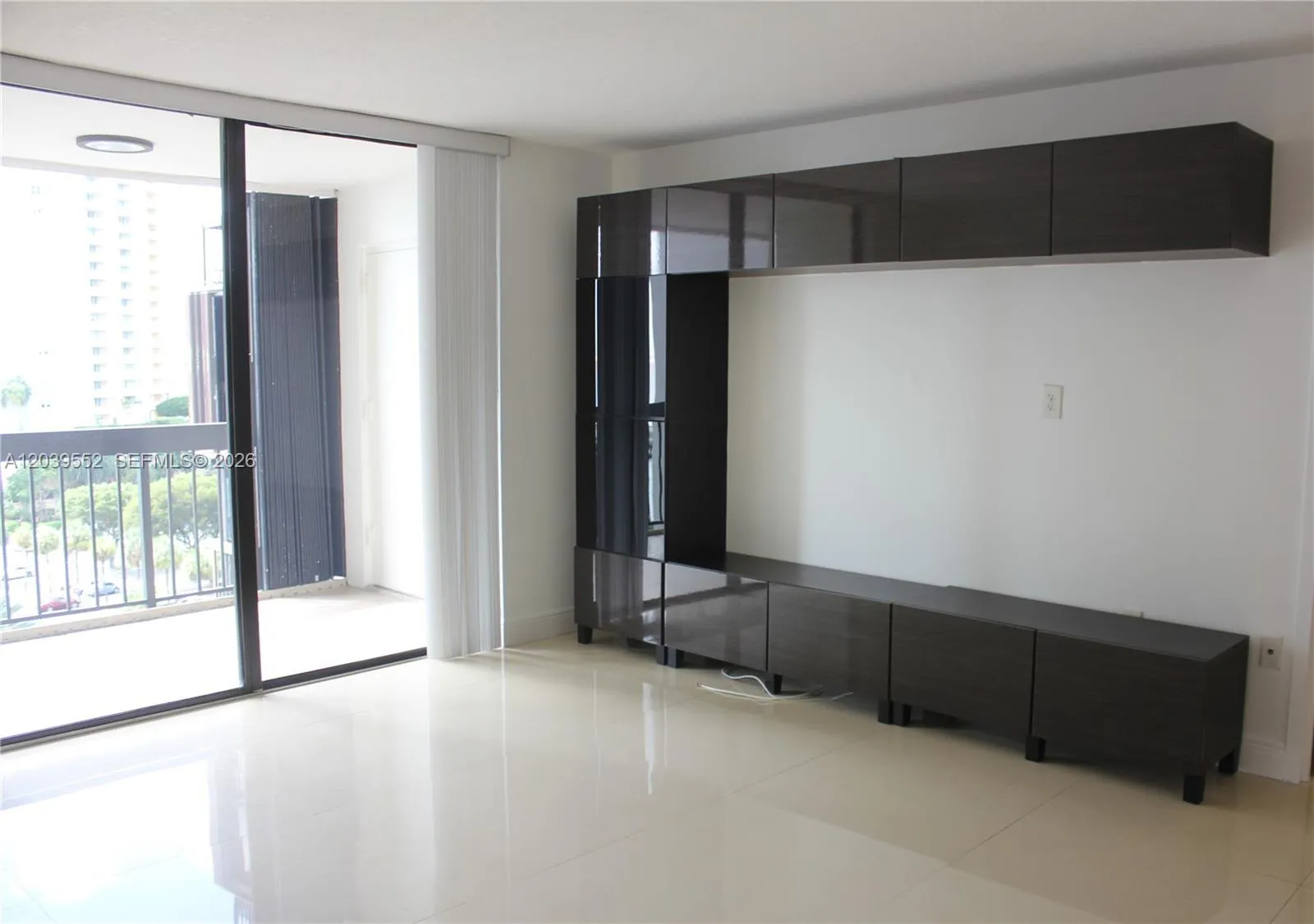 En Renta 2333 Brickell Avenue 1004, Miami, FL 33129, Miami, FL 33129