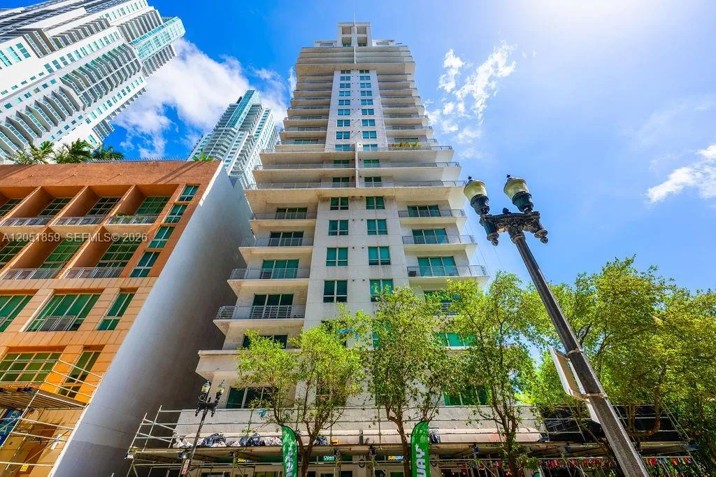 En Venta 234 NE 3rd Street 909, Miami, FL 33132, Miami, FL 33132