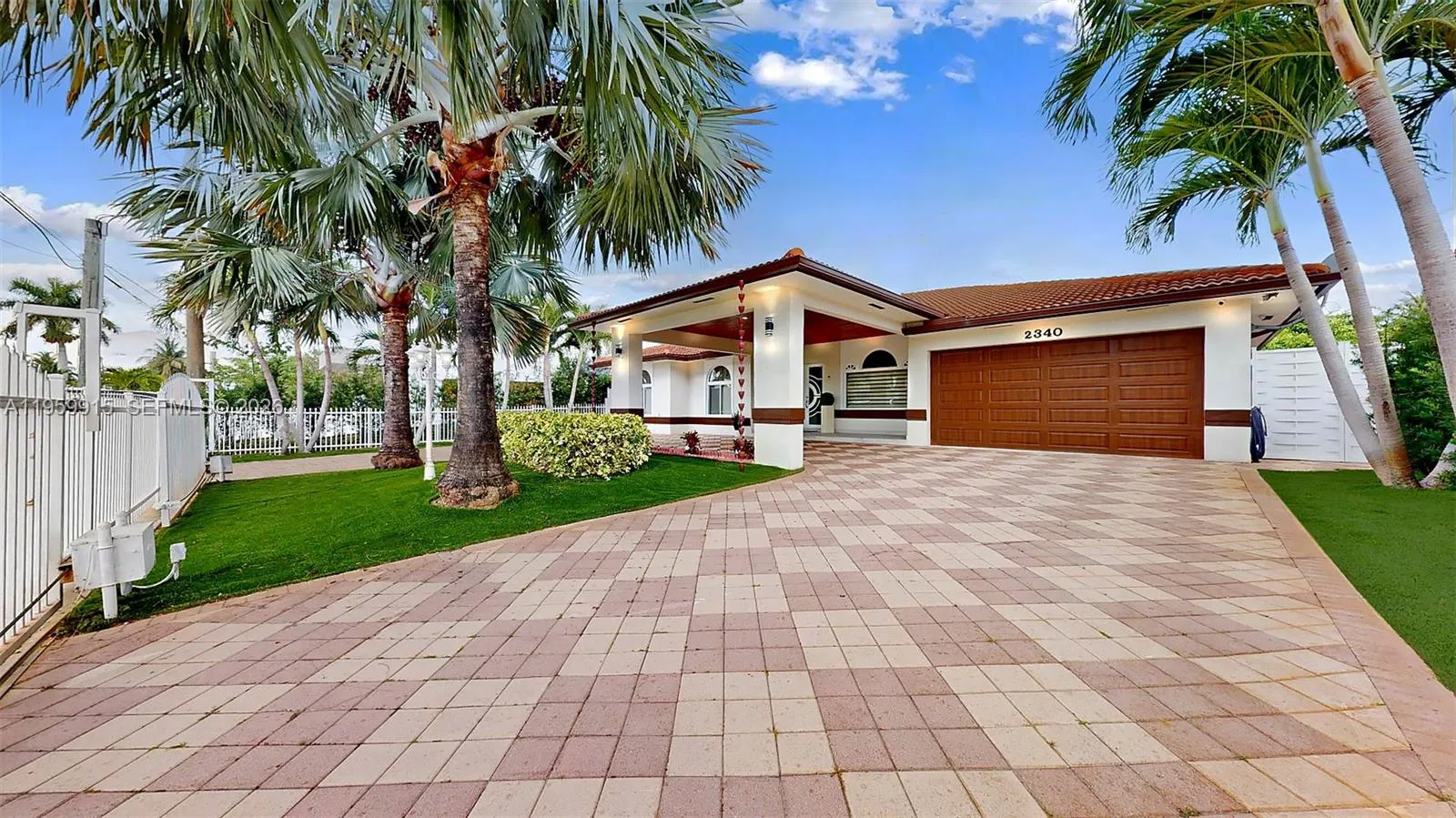 Vendido 2340 SW 139th Avenue, Miami, FL 33175, Miami, FL 33175
