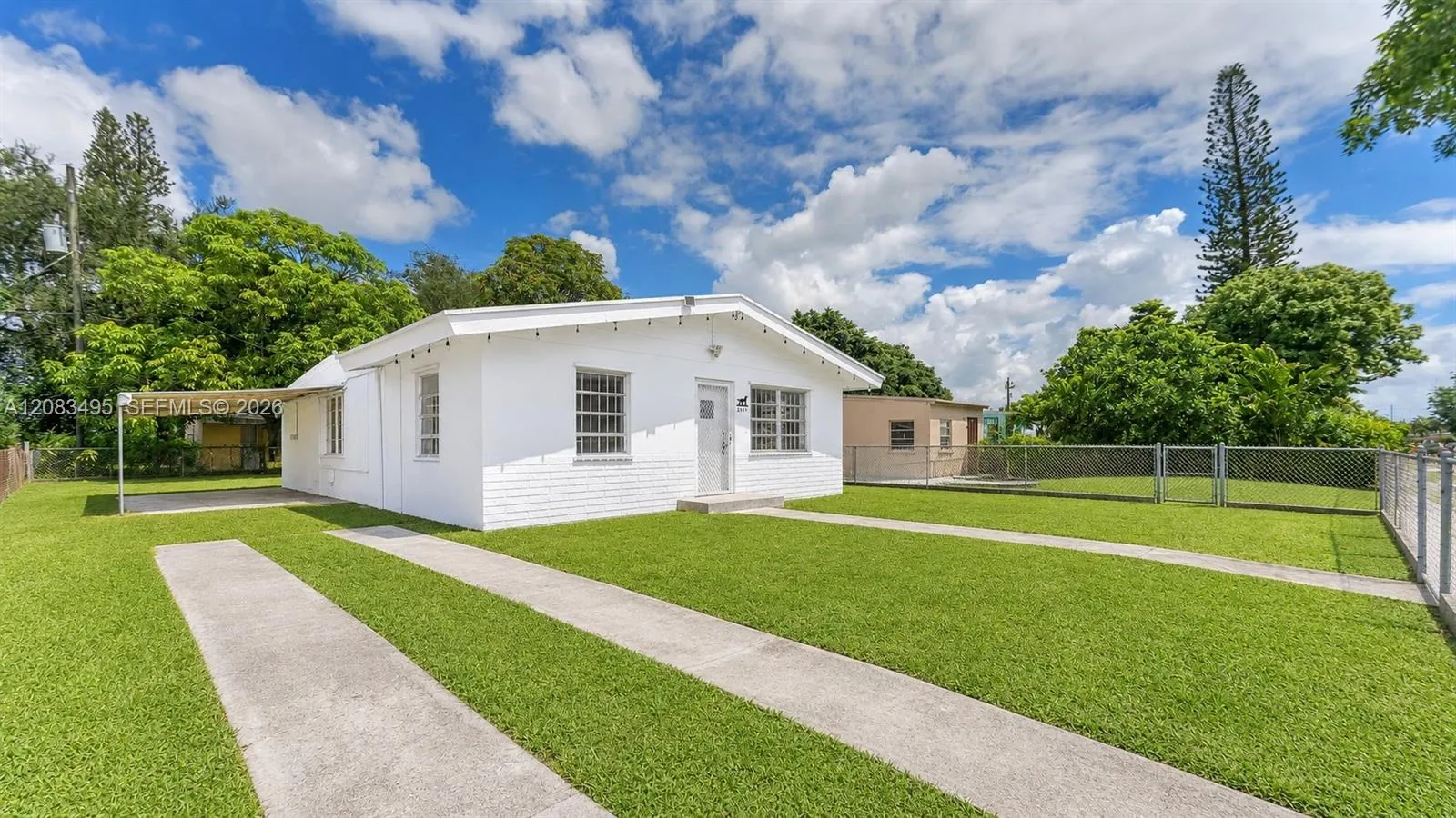 En Venta 2341 Rutland Street, Opa-Locka, FL 33054, Opa-Locka, FL 33054