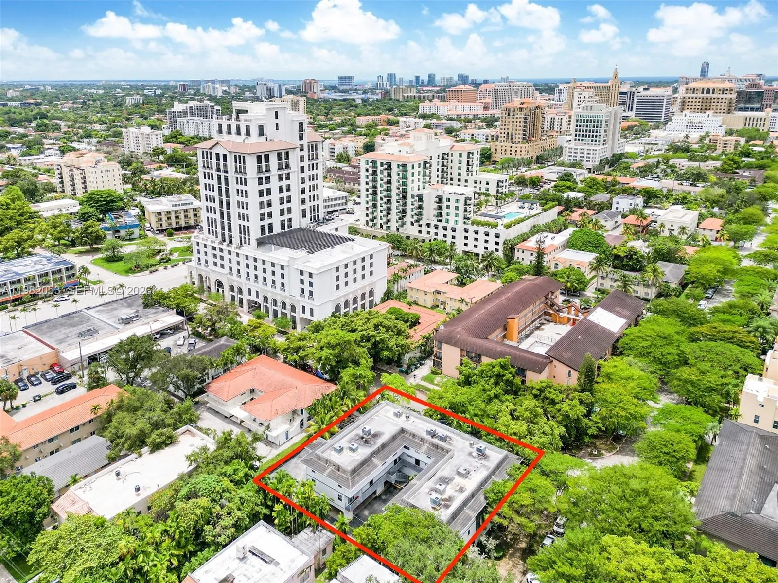 Vendido 235 Antilla Avenue 7, Coral Gables, FL 33134, Coral Gables, FL 33134