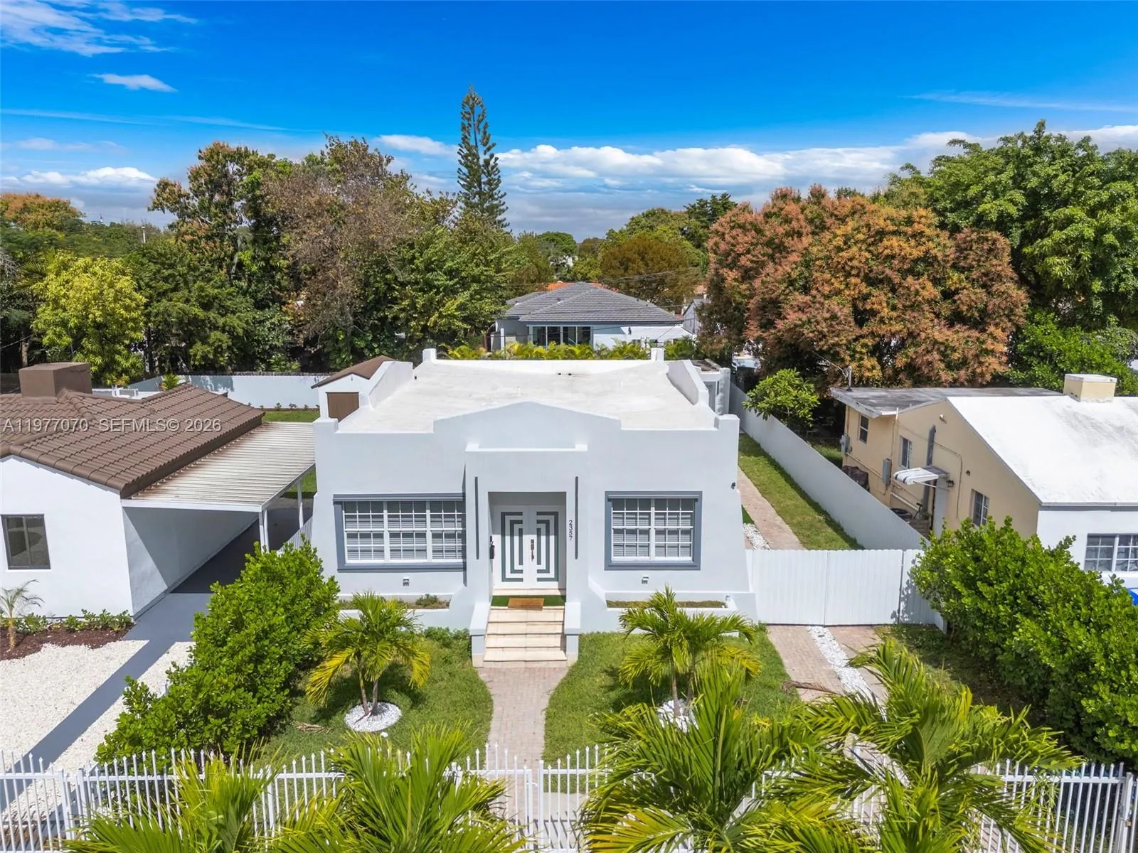 Vendido 2357 SW 11th Terrace, Miami, FL 33135, Miami, FL 33135