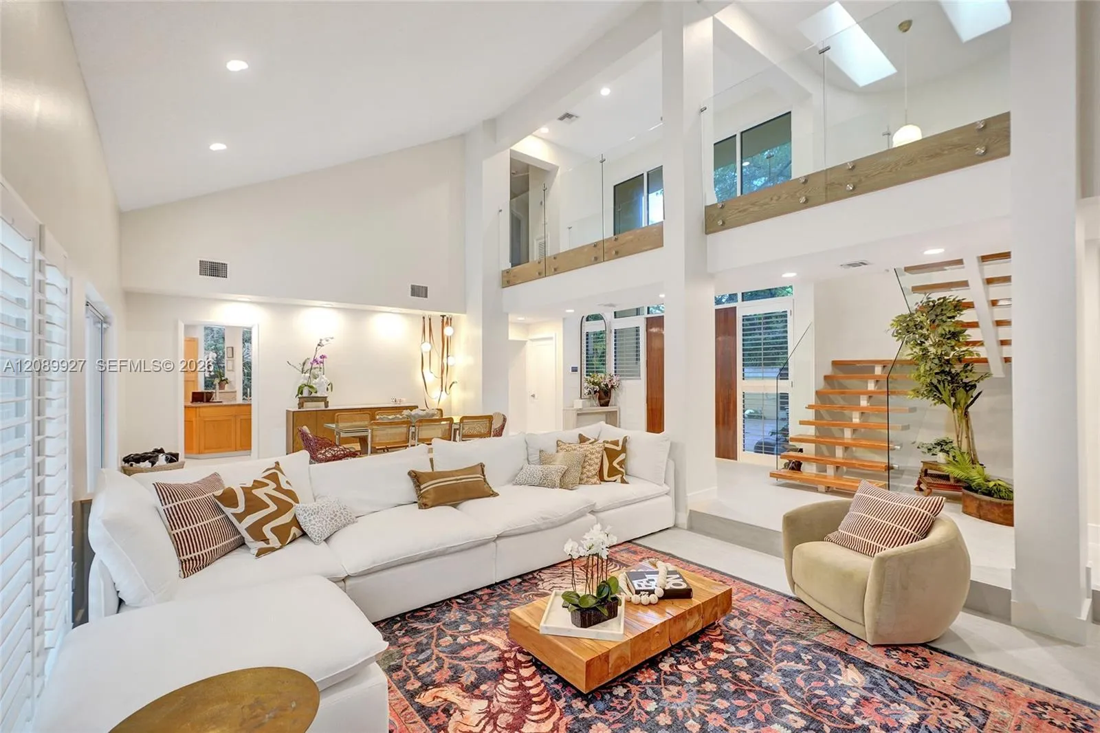 En Renta 2360 Tigertail Avenue, Miami, FL 33133, Miami, FL 33133