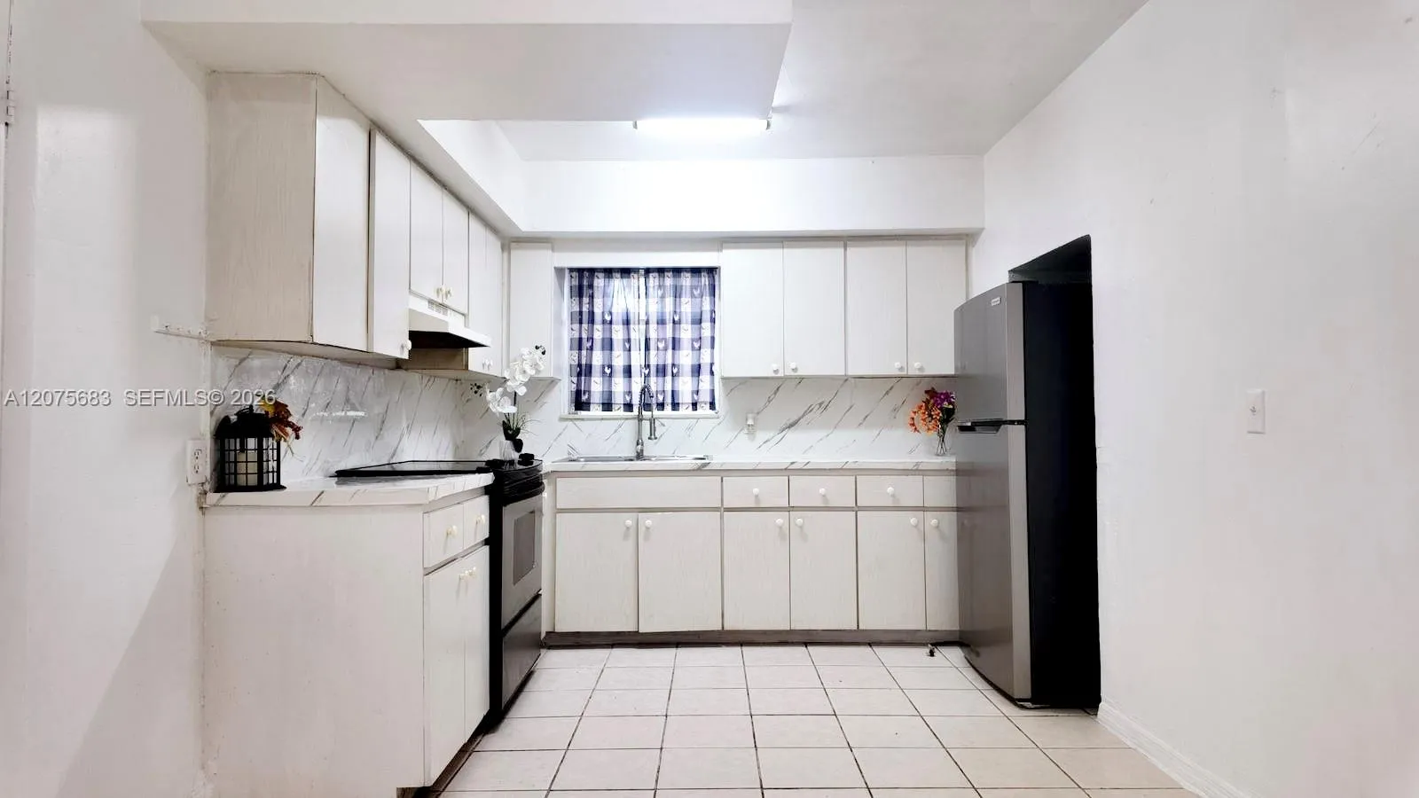En Venta 2367 NW 82nd Street Miami, Miami, FL 33147, Miami, FL 33147