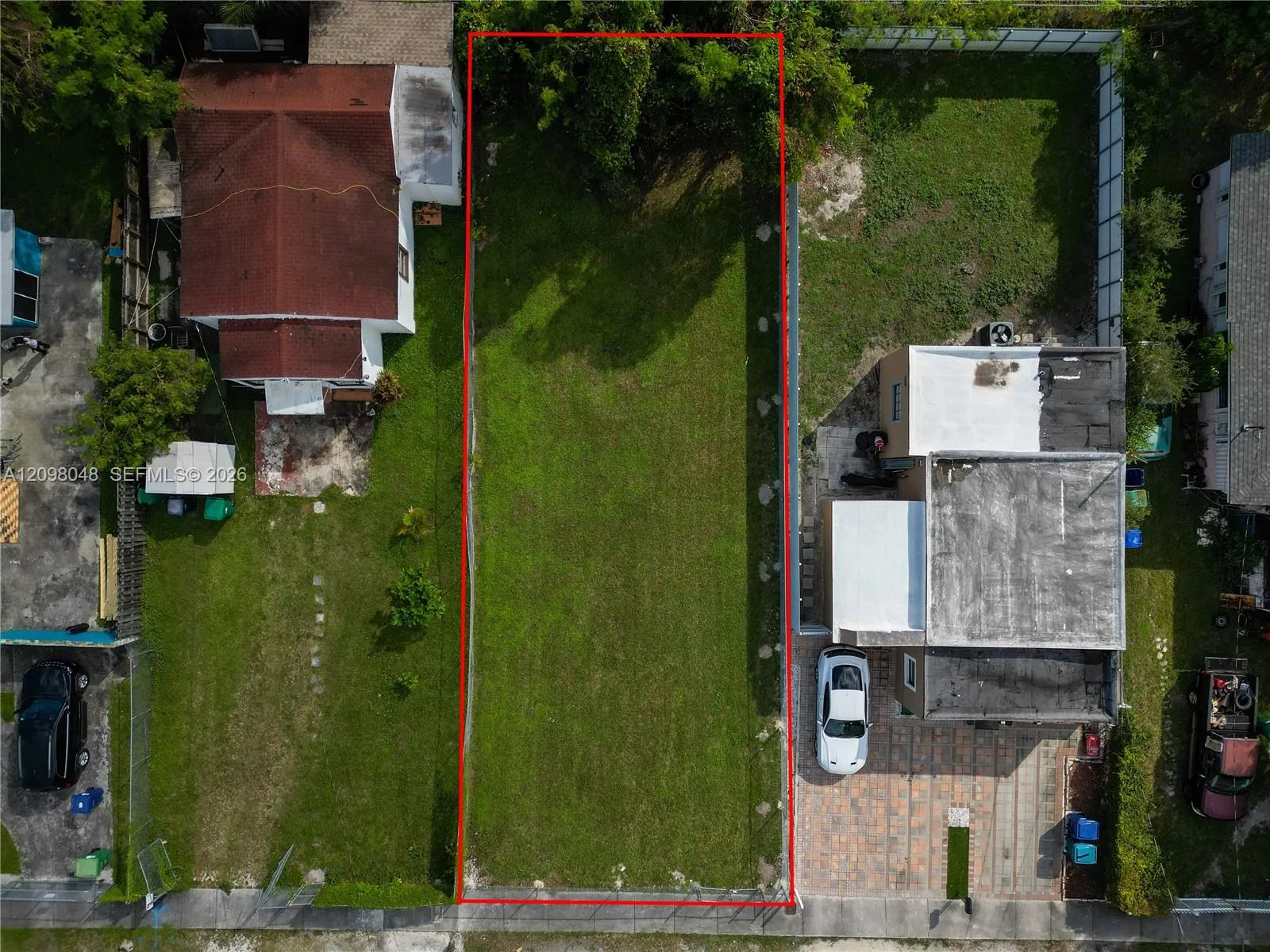 En Venta 2368 NW 55th Street, Miami, FL 33142, Miami, FL 33142