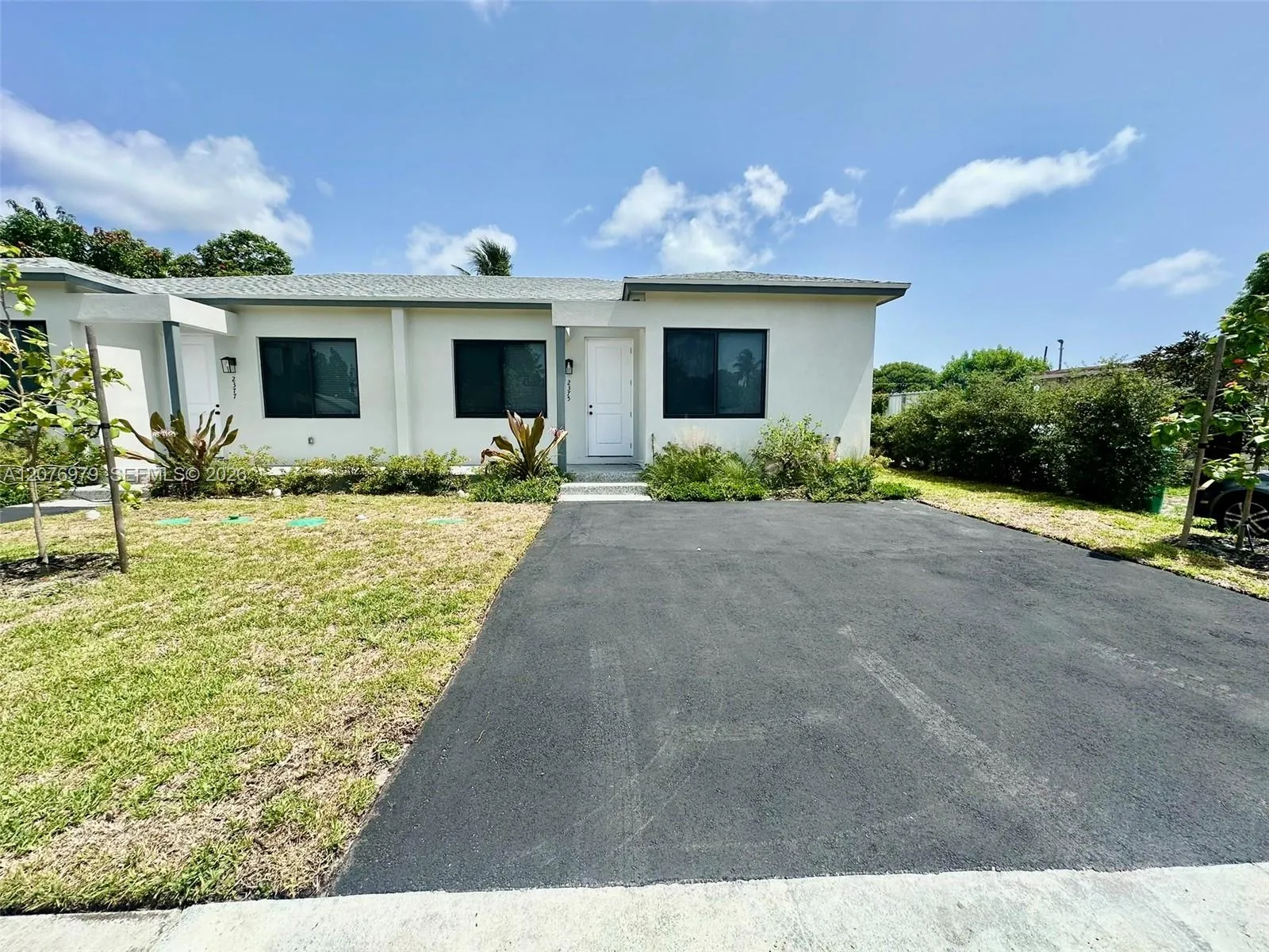En Renta 2375 NW 105th Street ., Miami, FL 33147, Miami, FL 33147